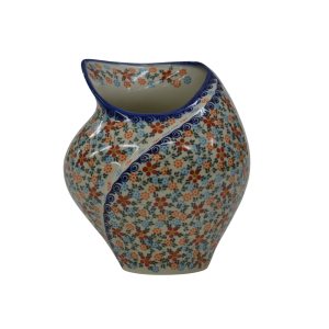 Seashell vase (A105 D54) 